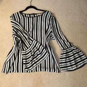 XL Loft bell sleeve black and white striped top